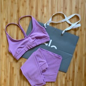 ALO set: Seamless Ribbed Bralette & Legging - Lavender
